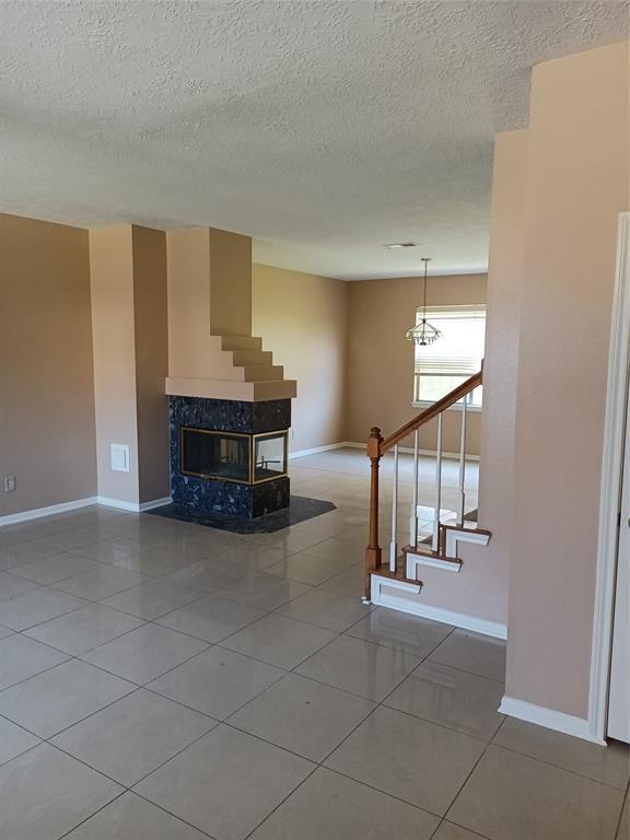 Foto del edificio - 9350 Starfire Ln