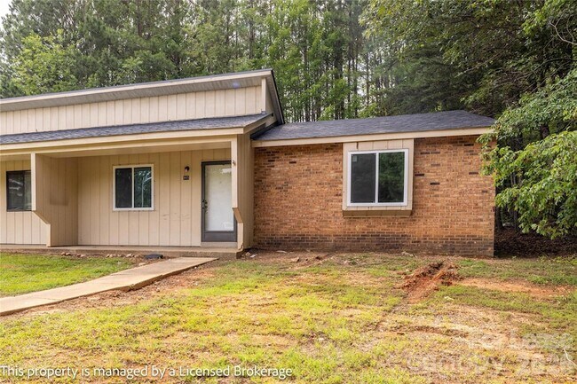 Foto del edificio - 145 Brentwood Dr