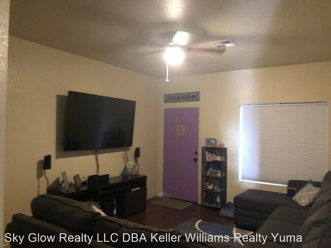 Building Photo - 4 br, 2 bath House - 4084 S. Sunflower Dr.