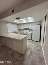 Building Photo - 4012 E Nisbet Rd