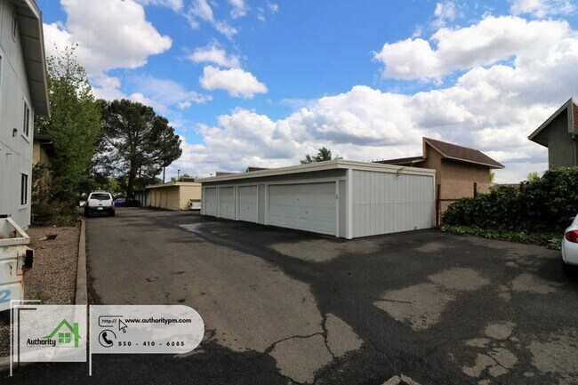 Foto del edificio - 965 Jamieson Ct