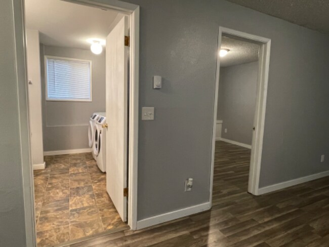 Foto del edificio - 10323 E Augusta Ave