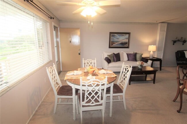 Building Photo - 4480 Ironwood Cir