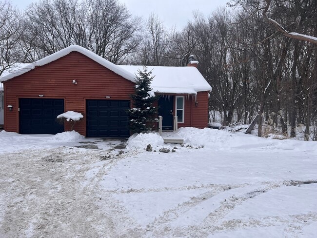 Building Photo - 2828 S 9th St