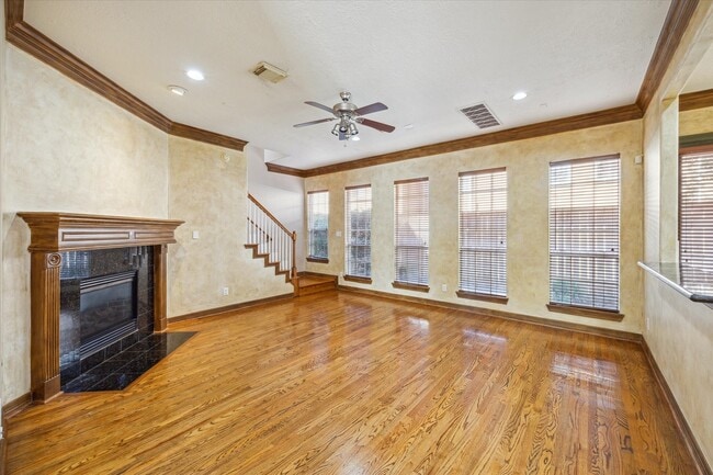 Building Photo - 2802 Briarhurst Park