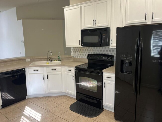 Building Photo - 2037 River Turia Cir