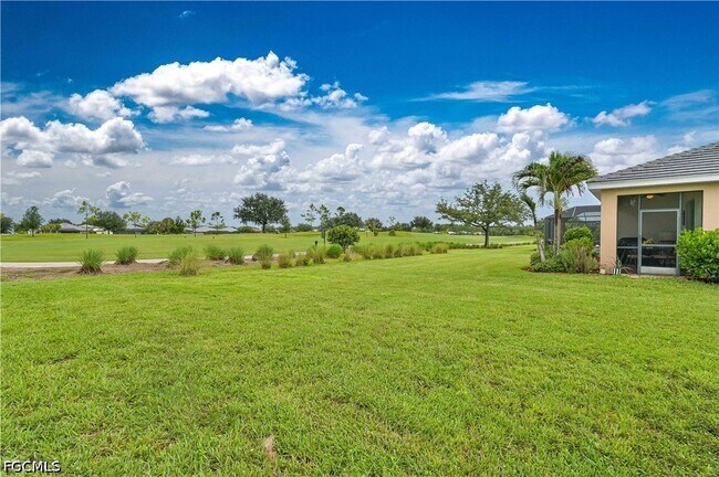 Foto del edificio - 3153 Walnut Grove Ln