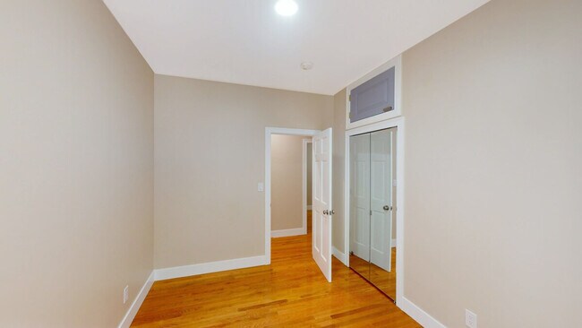Foto del edificio - 180 Claremont Ave