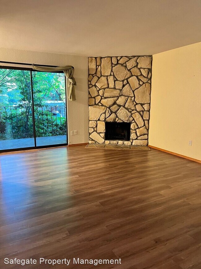 Building Photo - 1 br, 1 bath House - 12023 100th Ave NE #5B