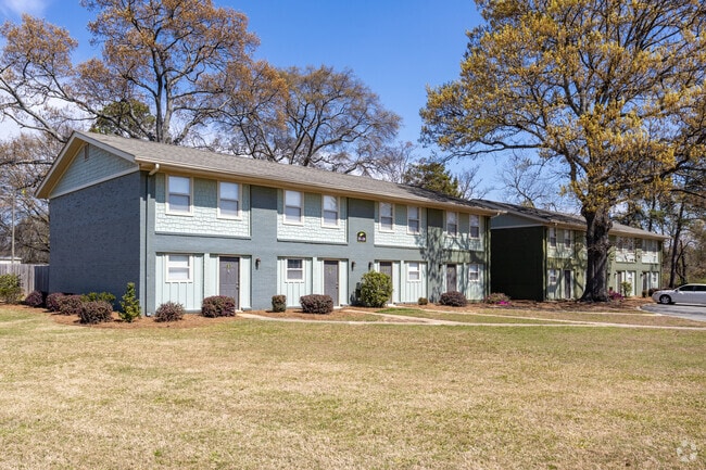 Building Photo - The Meadows Of Centerville