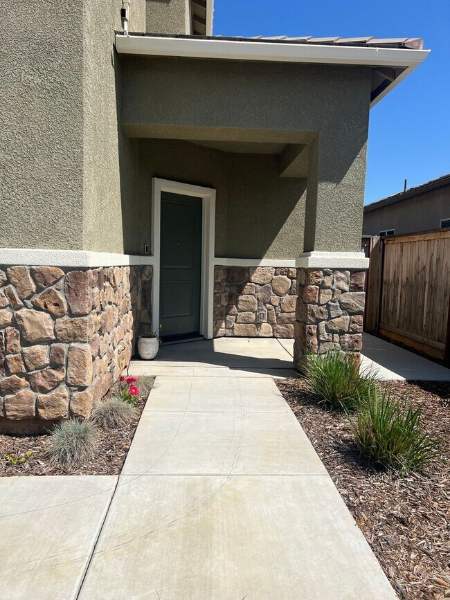 Foto del edificio - Castle Oaks Home