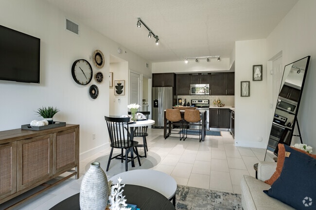 Interior Photo - Solle Davie Luxury Apartments