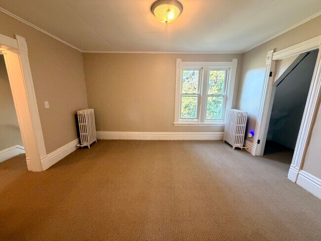 Foto del edificio - 2425 4 Mile Rd NW