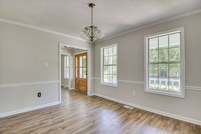 Foto del edificio - 508 Fairfield Ct