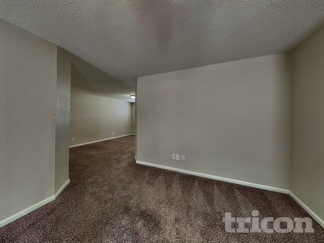 Foto del edificio - 1502 Osprey Way