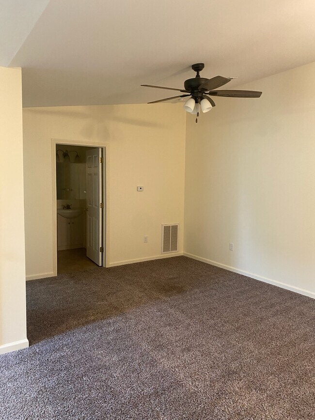 Foto del edificio - 122 S Hillsdale St