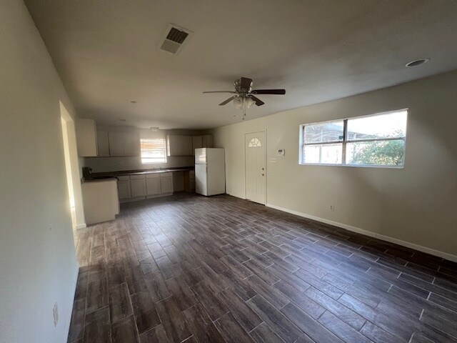 Foto del edificio - 4025 Brandon Ave