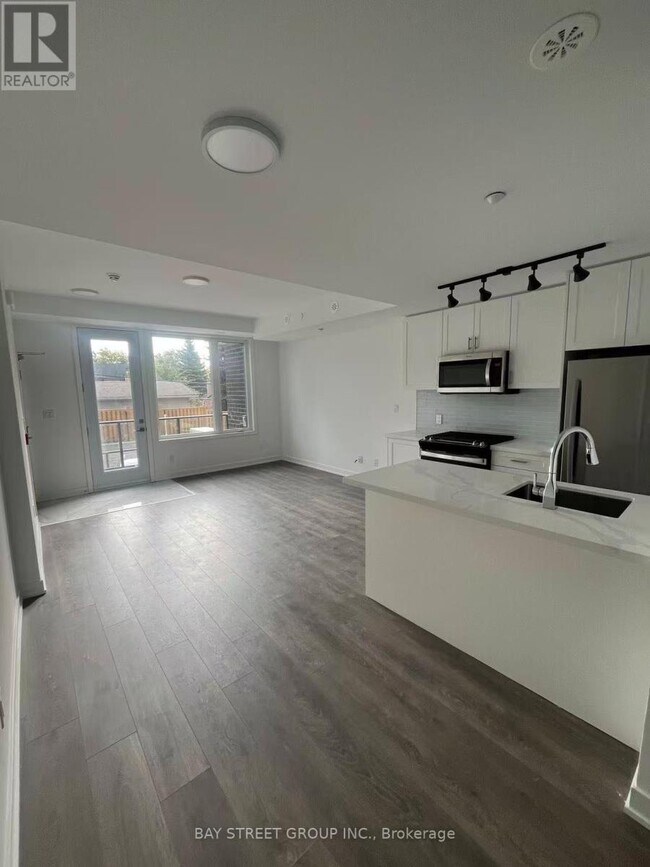 Photo du bâtiment - 1479 O'Connor Dr