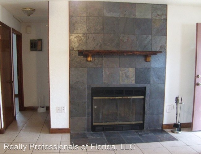 Building Photo - 439 Nan Dell Ave