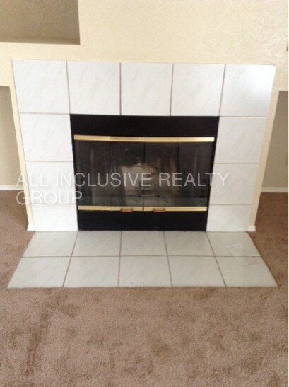 Building Photo - 5285 Jacinto Ave