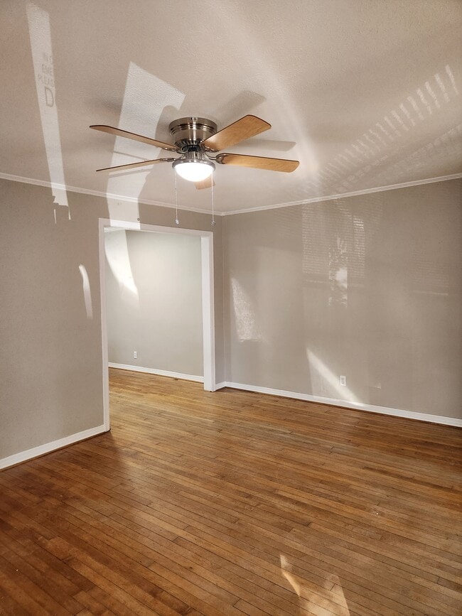 Building Photo - 5813 Vickery Blvd