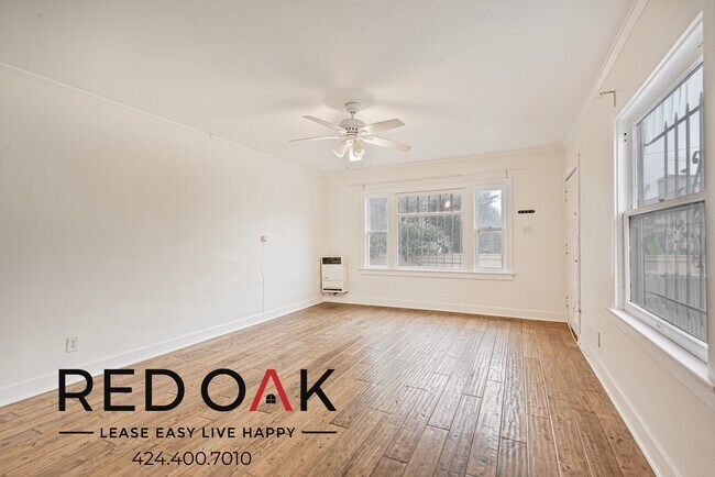 Foto del edificio - Inviting One Bedroom with Included Kitchen...