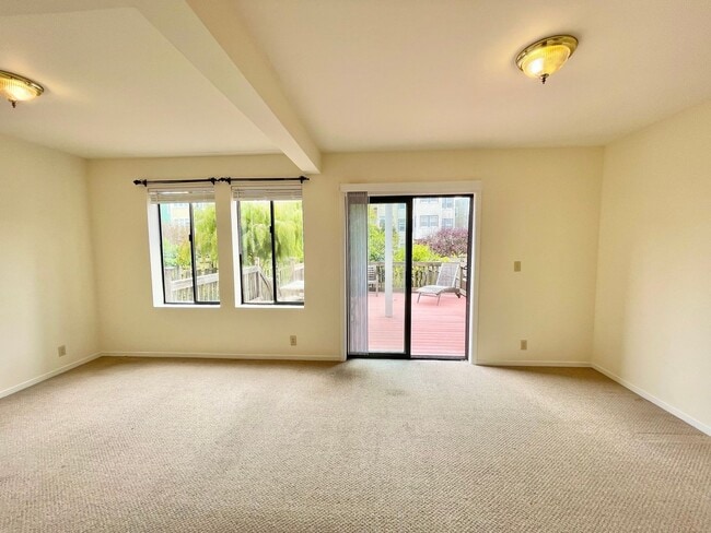 Photo - Charming Garden Apartment w/Deck, Prime Inner Richmond Location PROGRESSIVE