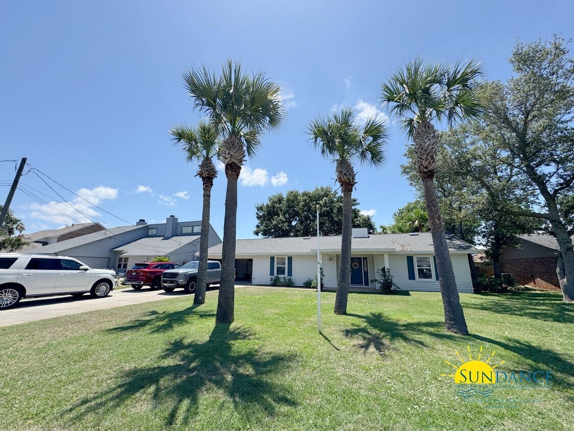 Primary Photo - Beautifully Upgraded 4-Bedroom Home in the...