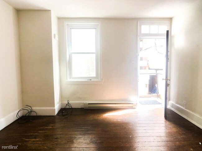 Foto del edificio - 318 Butler Ave