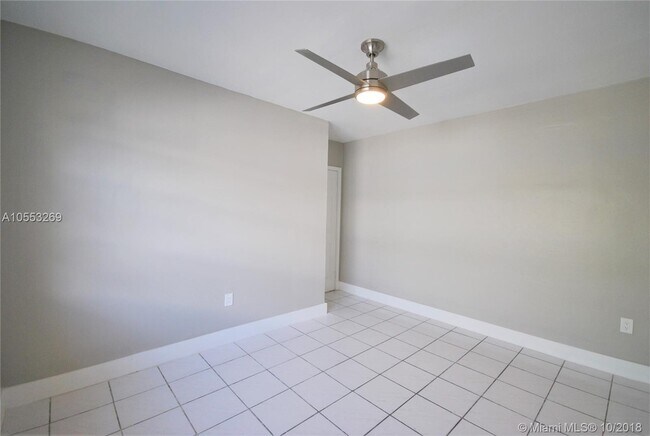 Building Photo - 8400 Harding Ave