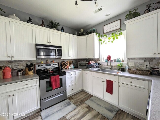 Foto del edificio - 205 Bell Ridge Ln