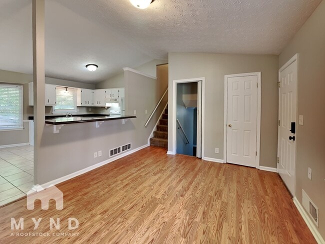 Foto del edificio - 2475 Suncrest Ct
