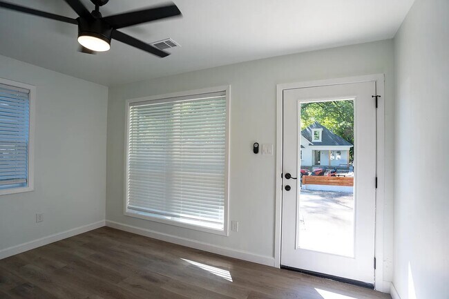 Building Photo - 1736 Euclid Ave