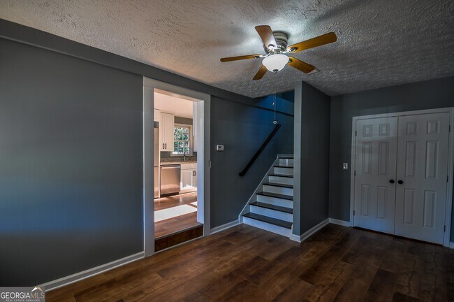 Foto del edificio - 4492 Lawrenceville Hwy
