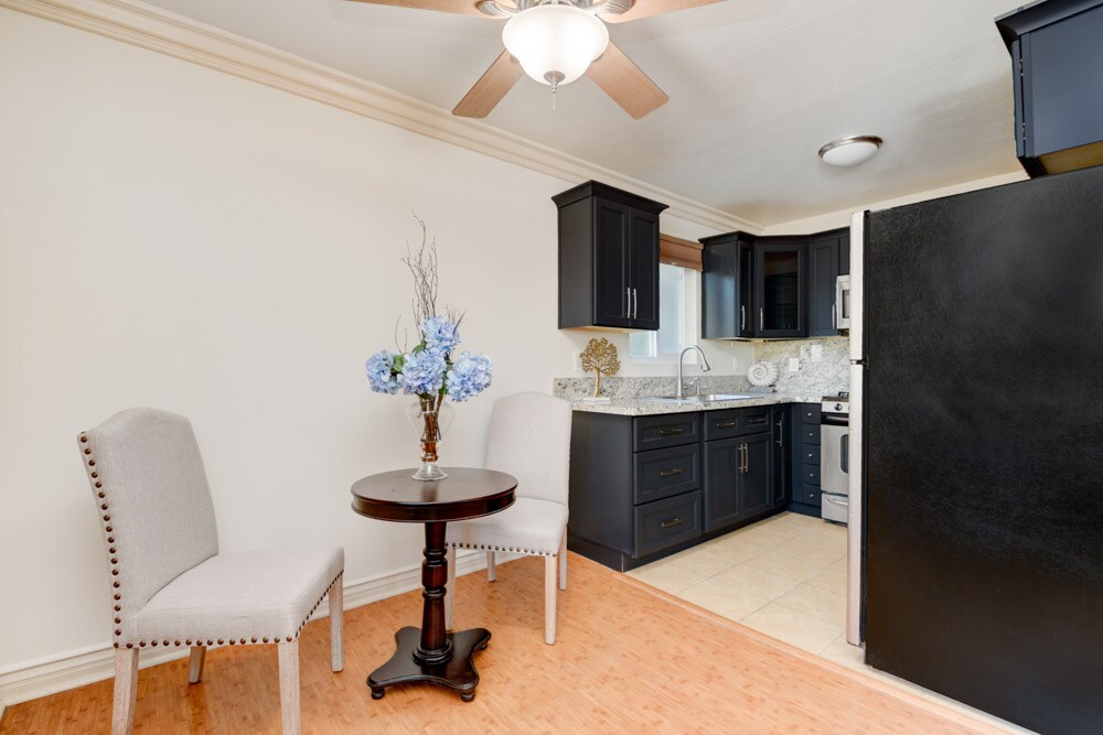 194 Avenida Descanso Unit F, Oceanside, CA 92057 Condo for Rent in