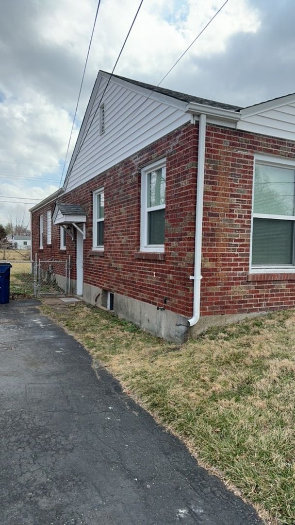 Building Photo - Woodson Rd. 2236 - 2238