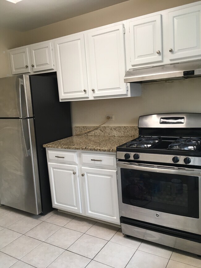 Foto del edificio - 10620 Weymouth St