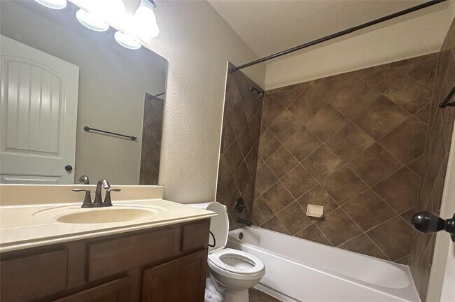 Foto del edificio - 7714 Squirrel Hollow Dr