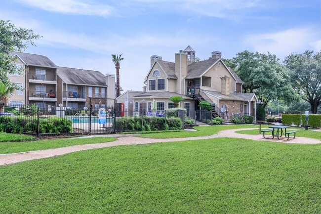 Foto del edificio - Fairfield Cove