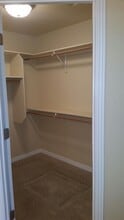 Building Photo - 3037 S Jupiter Ave