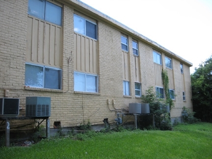 Building Photo - Bayou View Apartments