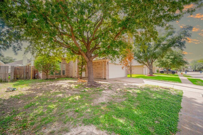 Foto del edificio - 17219 Lilac Vale Ct