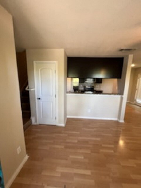 Foto del edificio - 6700 Cooper Ln