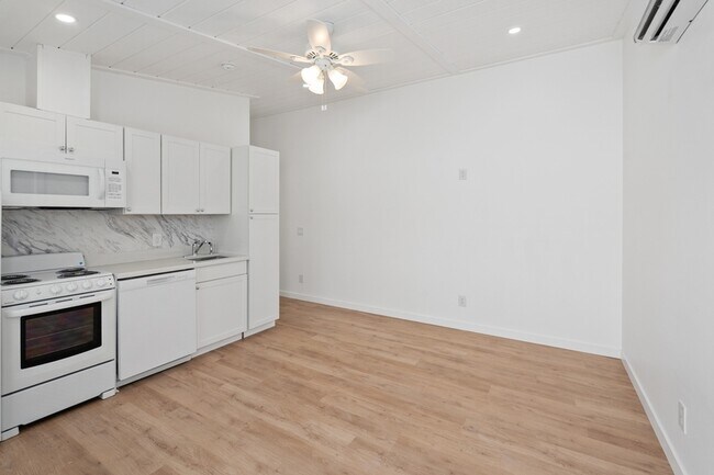 Building Photo - 720 Pritchett Ln