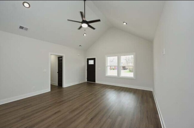 Foto del edificio - 1609 Elizabeth Rd