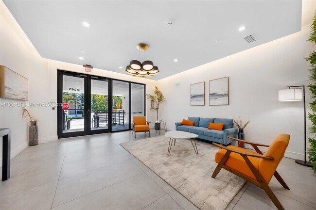 Foto del edificio - 3265 Bird Ave