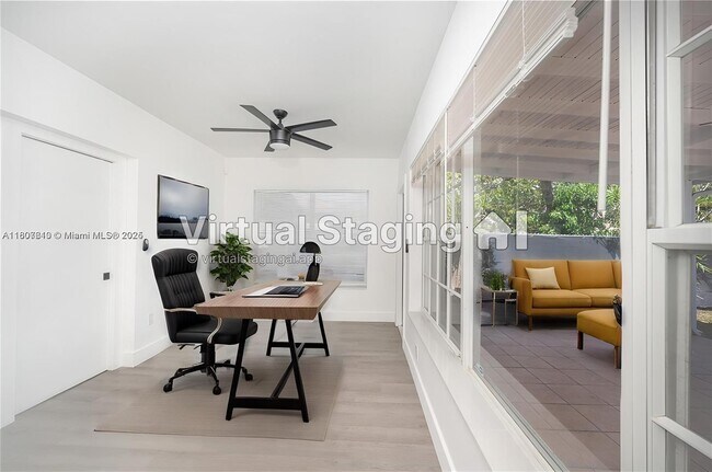 Foto del edificio - 305 NW 122nd St