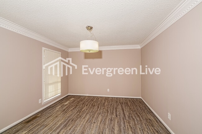 Foto del edificio - 2331 Stonewood Dr