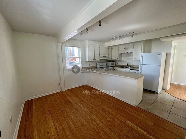 Photo - 37 Ashton St Townhome