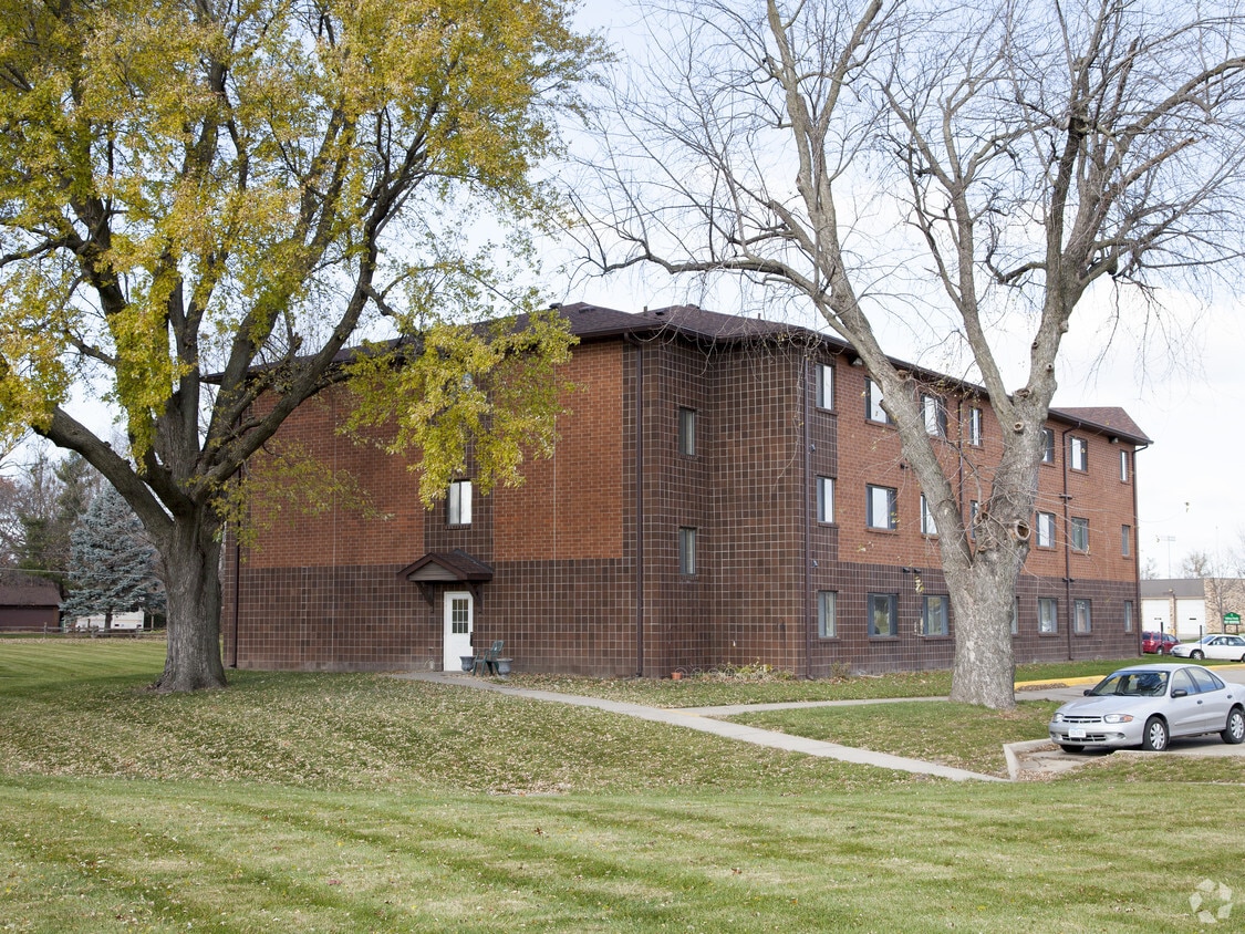 Building Photo - AHEPA 192 Senior Apartments